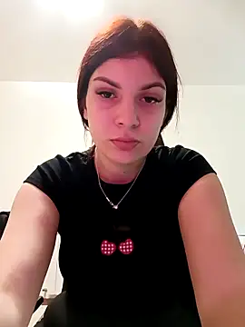 MeCherryy online show from 05-09-26, 02:44