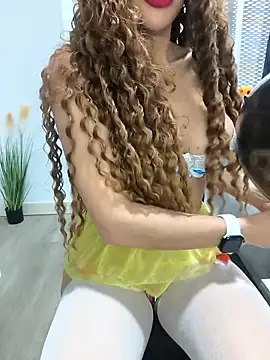 Snapshot of Alyssa_76 chatting on 10-30-25, 04:08 Alyssa 76 online show from 10-30-25, 04:08