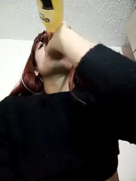 Snapshot of Hairydoll_ chatting on 10-20-25, 07:58 Hairydoll online show from 10-20-25, 07:58