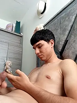 Snapshot of Saul_yei chatting on 03-25-26, 02:34 Saul yei online show from 03-25-26, 02:34