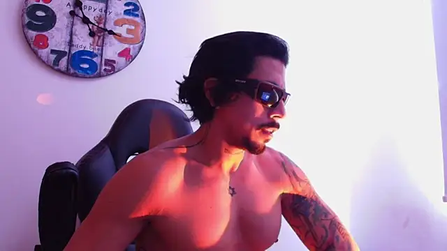 Snapshot of josemeirelesfox chatting on 10-07-25, 09:34 josemeirelesfox online show from 10-07-25, 09:34