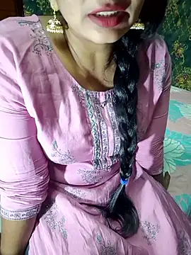 Snapshot of Shalini_telugu09 chatting on 02-13-26, 02:57 Shalini telugu09 online show from 02-13-26, 02:57