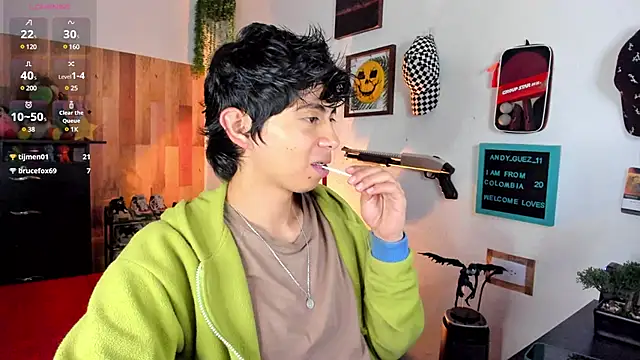 Snapshot of Yaiden_11 chatting on 03-19-25, 01:07 Yaiden 11 online show from 03-19-25, 01:07