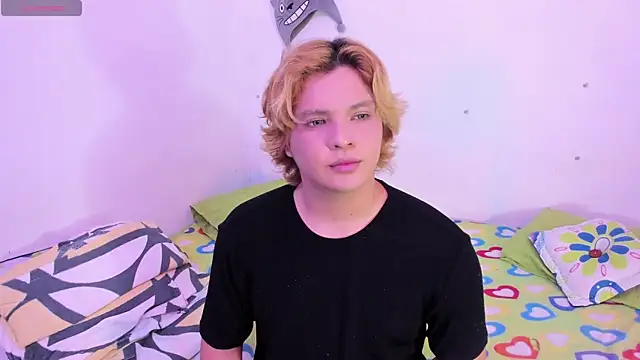 Snapshot of adam_angelssss chatting on 09-13-25, 02:00 adam angelssss online show from 09-13-25, 02:00