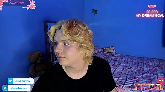 Snapshot of adam_angelssss chatting on 10-24-25, 06:59 adam angelssss online show from 10-24-25, 06:59