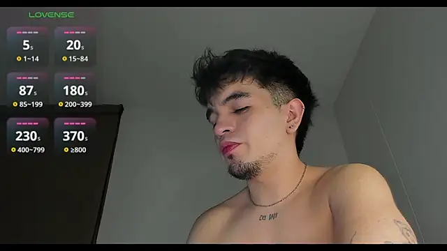 cmzo  online show from 02-04-26, 01:11