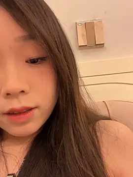 Minnie-66 online show from 03-18-25, 08:58