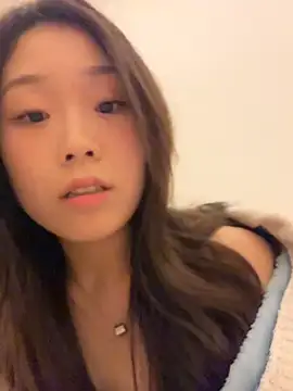 Minnie-66 online show from 03-18-25, 12:03