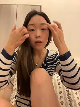 Minnie-66 online show from 03-23-25, 07:53