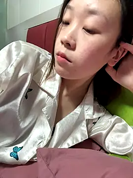 Minnie-66 online show from 09-20-25, 10:27