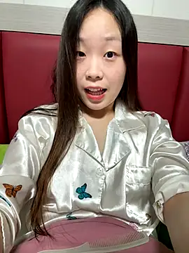 Minnie-66 online show from 10-13-25, 10:26