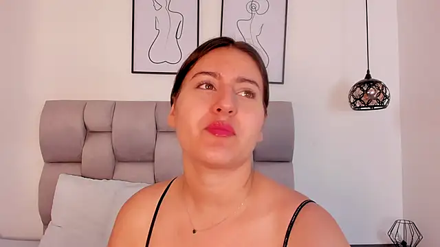 Hanna Evans   online show from 11-14-25, 12:26