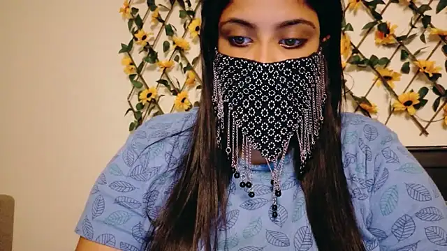 Tamil hot whiskey girl online show from 05-17-26, 12:23