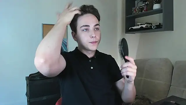 Snapshot of Eric_ether chatting on 10-14-25, 09:15 Eric ether online show from 10-14-25, 09:15