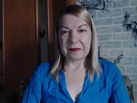 Snapshot of Lillia_Ray chatting on 03-21-26, 07:35 Lillia Ray online show from 03-21-26, 07:35
