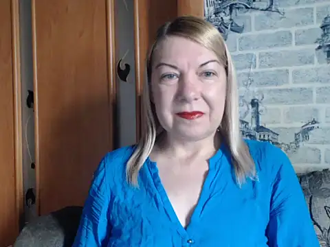 Snapshot of Lillia_Ray chatting on 03-21-26, 08:19 Lillia Ray online show from 03-21-26, 08:19