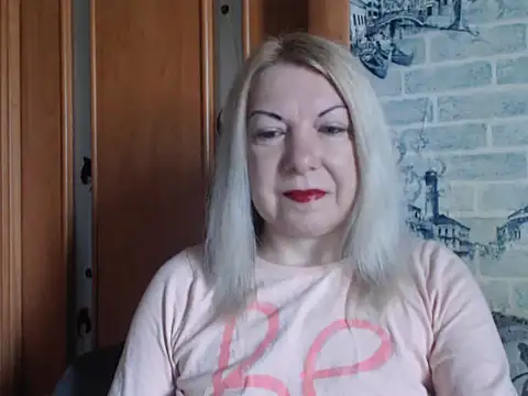 Snapshot of Lillia_Ray chatting on 04-27-26, 07:50 Lillia Ray online show from 04-27-26, 07:50
