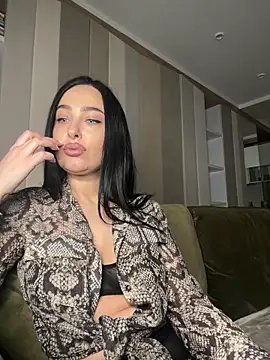 Snapshot of Black_swan7777 chatting on 03-09-26, 09:24 Black swan7777 online show from 03-09-26, 09:24