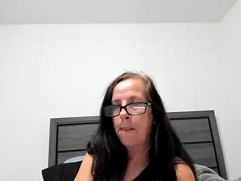 peachgoddess online show from 09-16-25, 03:18