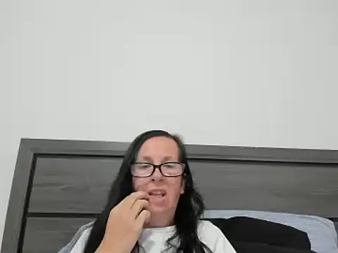 peachgoddess online show from 10-03-25, 12:35