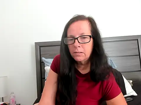 peachgoddess online show from 10-09-25, 03:32