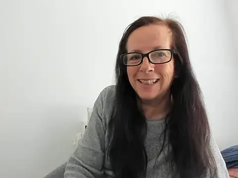 Snapshot of peachgoddess chatting on 04-19-26, 01:21 peachgoddess online show from 04-19-26, 01:21