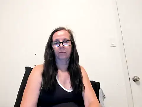 Snapshot of peachgoddess chatting on 07-07-26, 03:09 peachgoddess online show from 07-07-26, 03:09