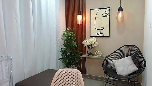 Snapshot of Coral_Lise chatting on 03-20-25, 10:54 Coral Lise online show from 03-20-25, 10:54