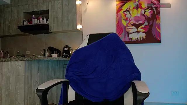 Ryannblue07 online show from 05-15-26, 10:50