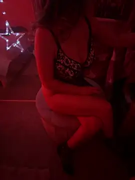 Snapshot of Seductive-Charlotte16XXX chatting on 03-12-26, 09:43 Seductive-Charlotte16XXX online show from 03-12-26, 09:43