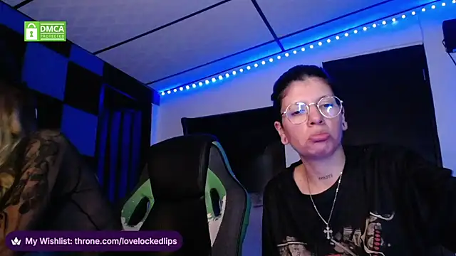 lovelockedlips online show from 07-16-26, 01:11