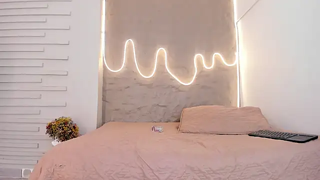 Any Roberth online show from 09-11-25, 11:54