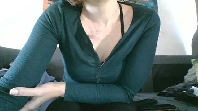 Ladyhot25 online show from 03-17-25, 10:27