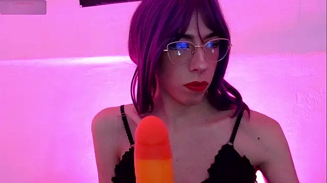 Snapshot of kattycat_ chatting on 09-28-25, 01:44 kattycat online show from 09-28-25, 01:44