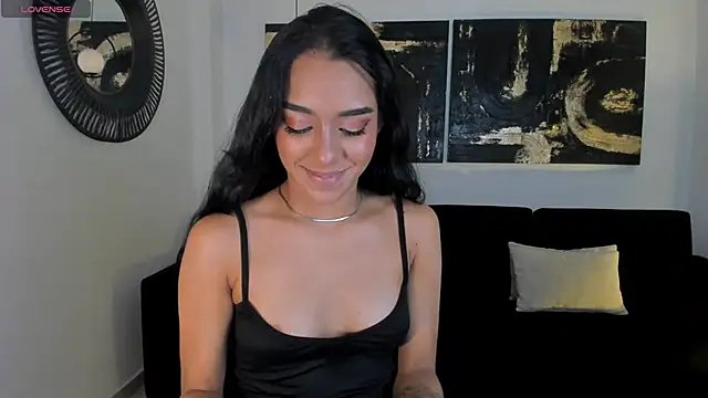 Snapshot of AmaliaCrus chatting on 09-24-25, 08:23 AmaliaCrus online show from 09-24-25, 08:23