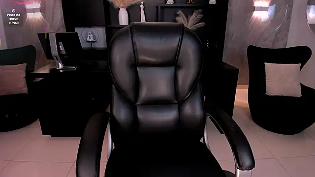 LarisaSmirnov online show from 01-17-26, 03:44