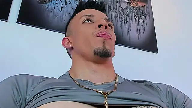 Snapshot of InkAngelo chatting on 09-29-25, 05:01 InkAngelo online show from 09-29-25, 05:01