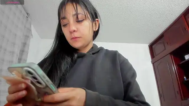 xx chloesex online show from 02-14-26, 06:43