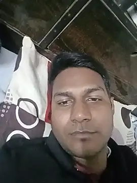 Snapshot of vikesh05 chatting on 11-18-25, 08:24 vikesh05 online show from 11-18-25, 08:24