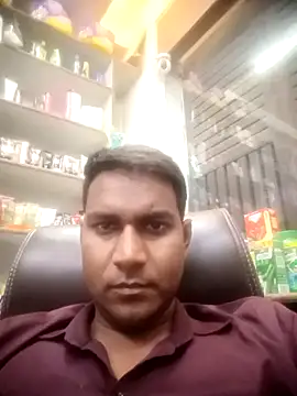 Snapshot of vikesh05 chatting on 05-10-26, 08:25 vikesh05 online show from 05-10-26, 08:25