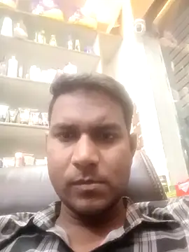 Snapshot of vikesh05 chatting on 05-13-26, 09:00 vikesh05 online show from 05-13-26, 09:00