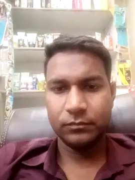 Snapshot of vikesh05 chatting on 05-15-26, 08:05 vikesh05 online show from 05-15-26, 08:05