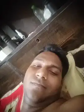Snapshot of vikesh05 chatting on 06-07-26, 08:34 vikesh05 online show from 06-07-26, 08:34
