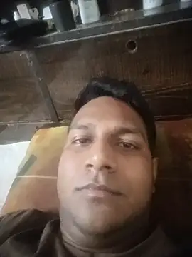 Snapshot of vikesh05 chatting on 06-25-26, 07:18 vikesh05 online show from 06-25-26, 07:18