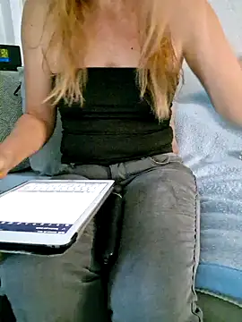 naturliebe online show from 03-25-26, 08:31