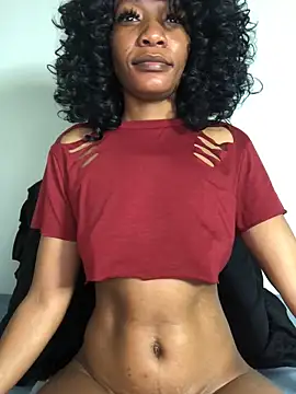 Snapshot of Miss__Mandy chatting on 10-30-25, 07:14 Miss Mandy online show from 10-30-25, 07:14