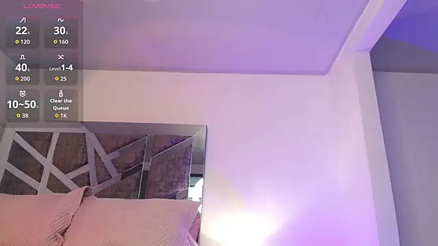 Meghann sweet1993 online show from 04-30-26, 08:57