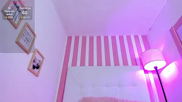 Molly h0t online show from 05-09-26, 12:43
