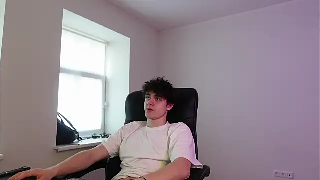 Brad Holloway online show from 03-08-26, 02:32