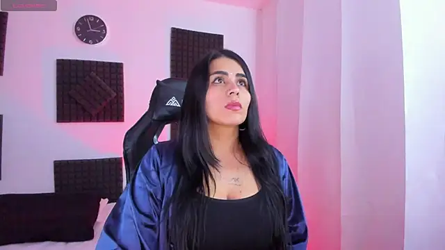 hannarusso online show from 10-22-25, 07:57